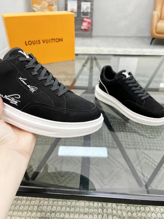 Louis Vuitton Shoe 